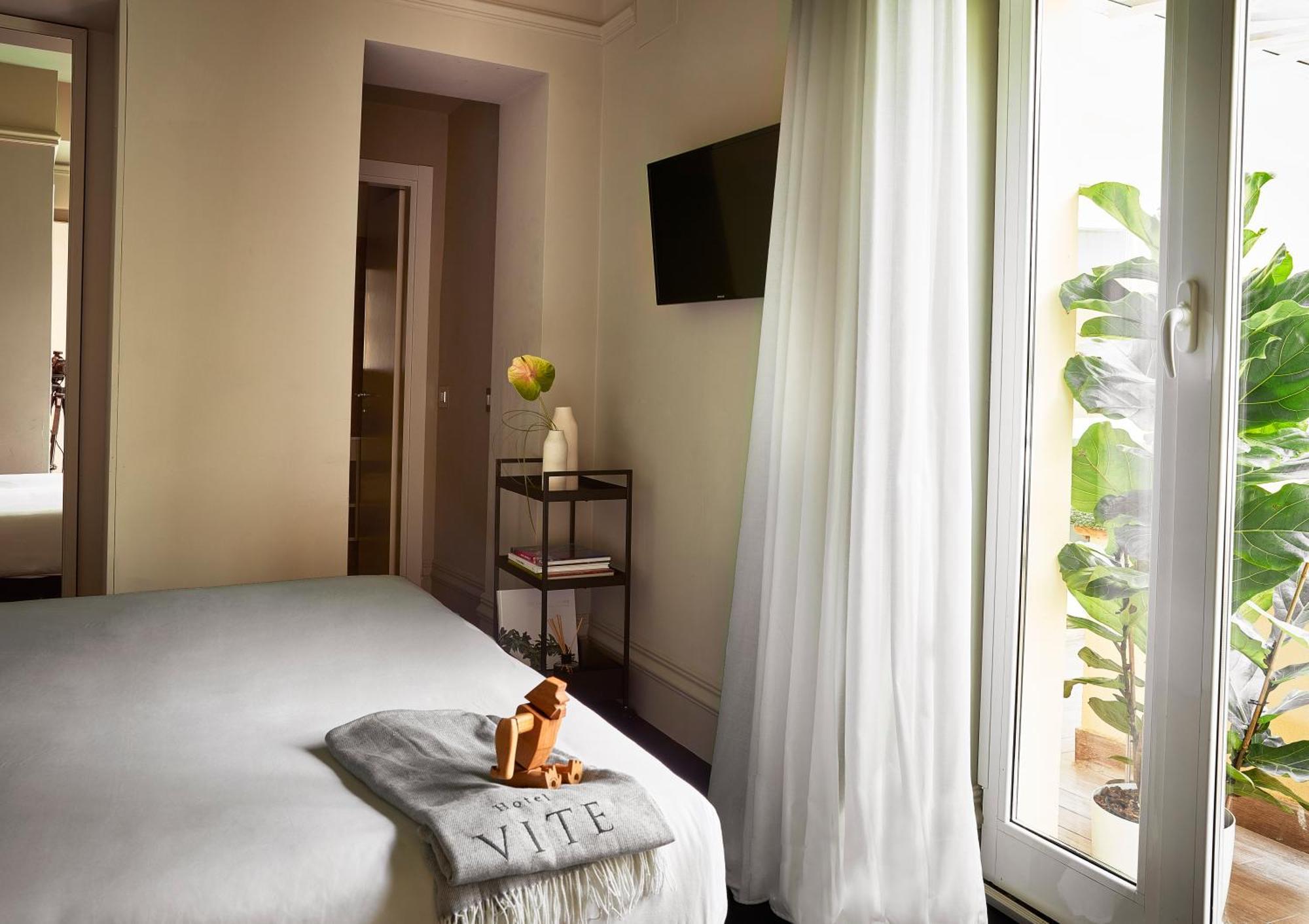 Hotel Vite - By Naman Hotellerie Rome Bagian luar foto