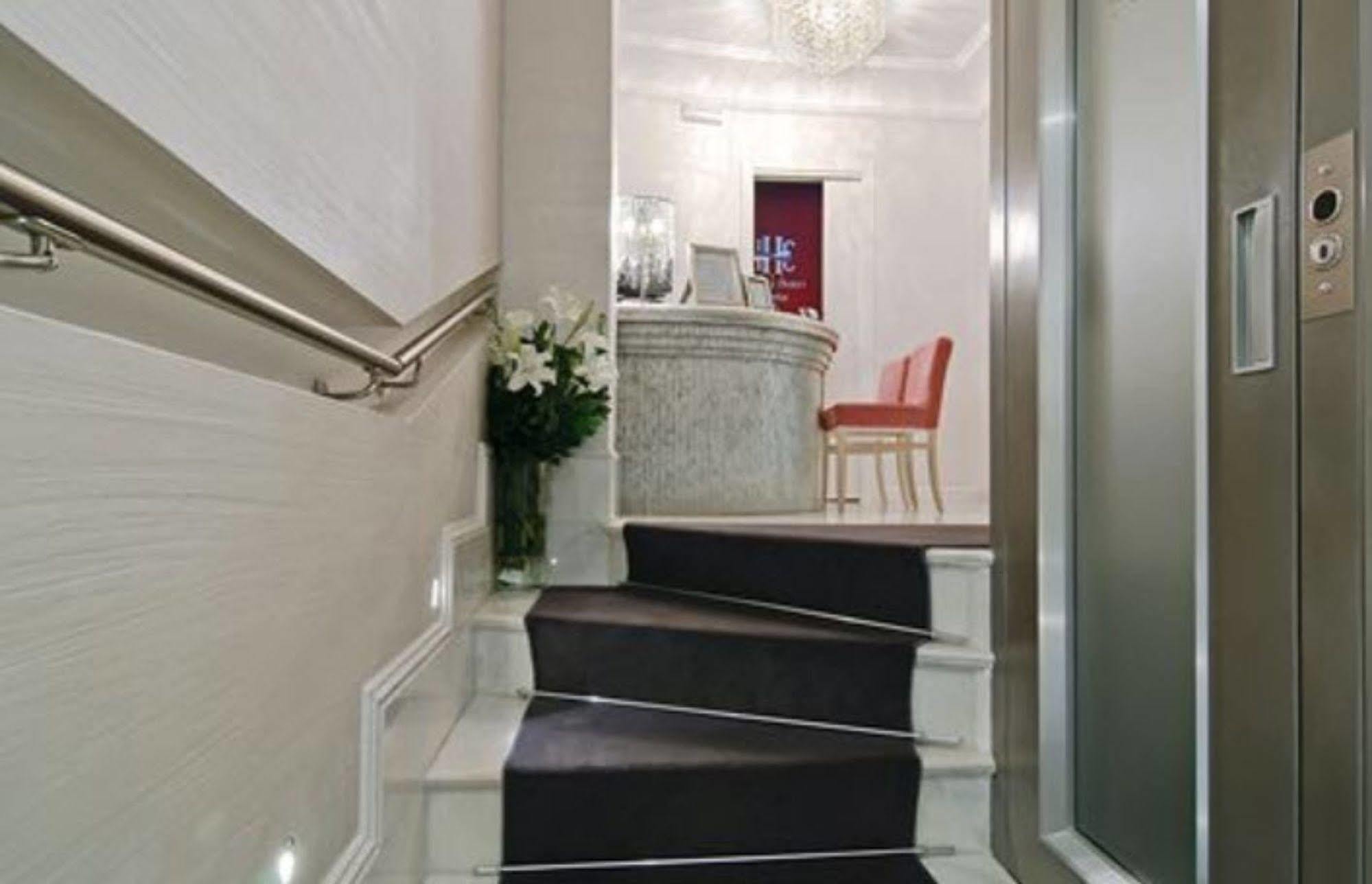 Hotel Vite - By Naman Hotellerie Rome Bagian luar foto